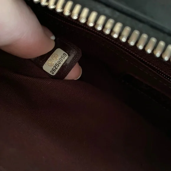 Chanel Camera Bag - Picture 9 of 17